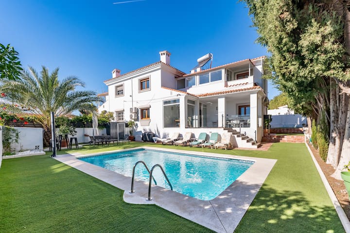 Vacation Benalmadena managed Airbnb listing 3