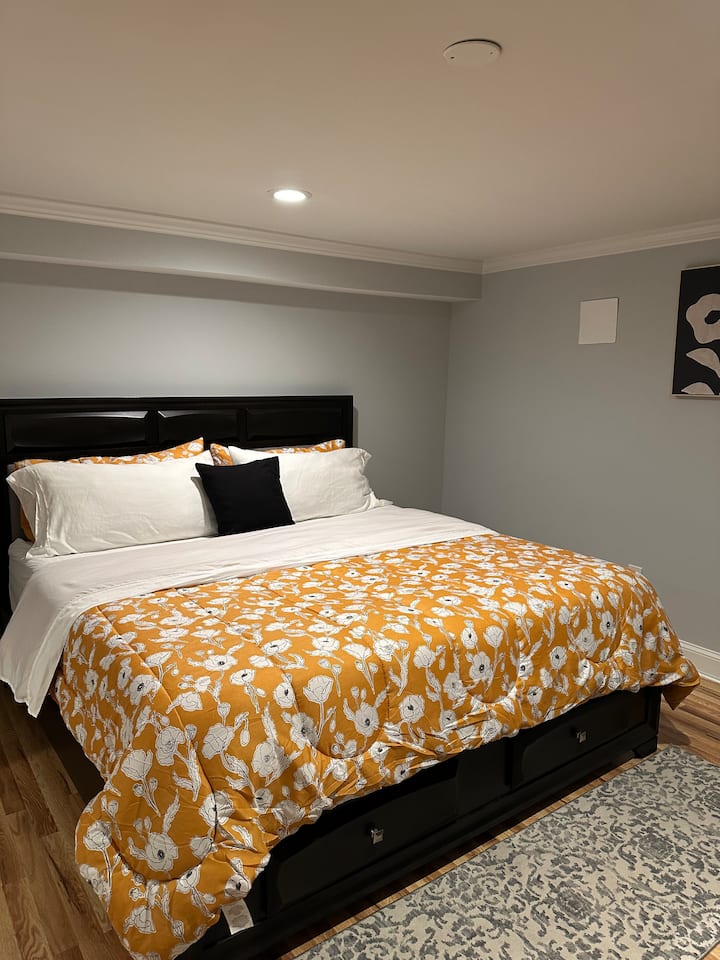 غرفة النوم 1