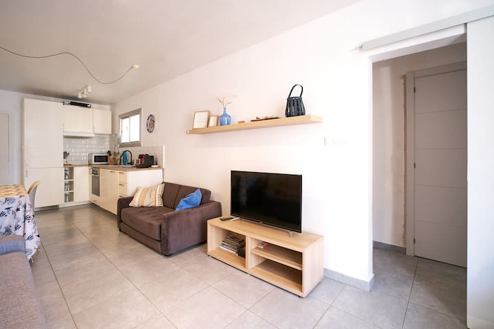 Have Fun Apartment, 100m To The Sea - Cubelles