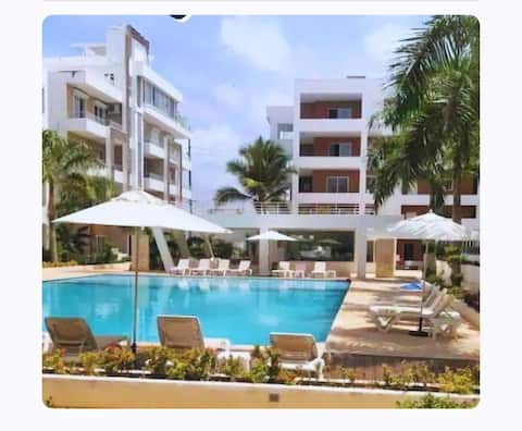 Luxury Apart 2 bed  Pool and close to the beach 6p