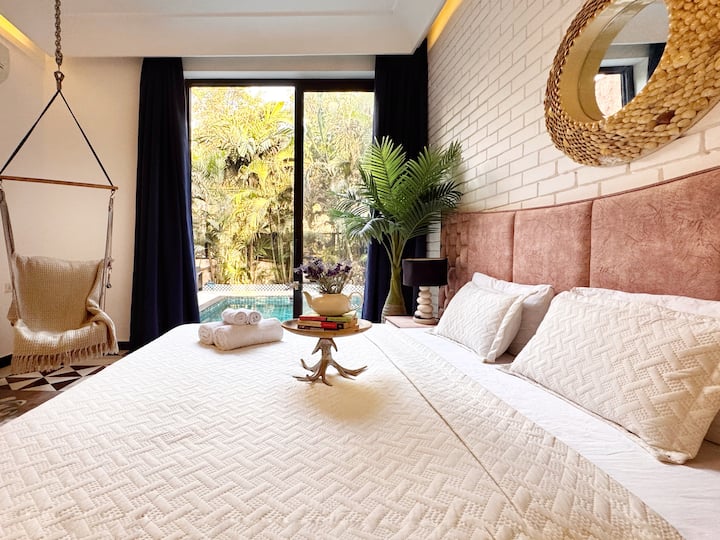 Bedroom 1 image 2