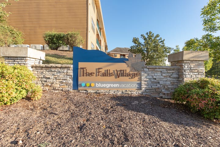 The Falls Village - Studio - Branson, MO