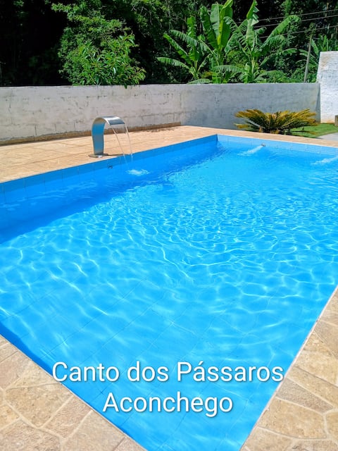 Top Airbnb: Canto dos Pássaros A cozy place in the midst of nature in São Bento Do Sapucaí