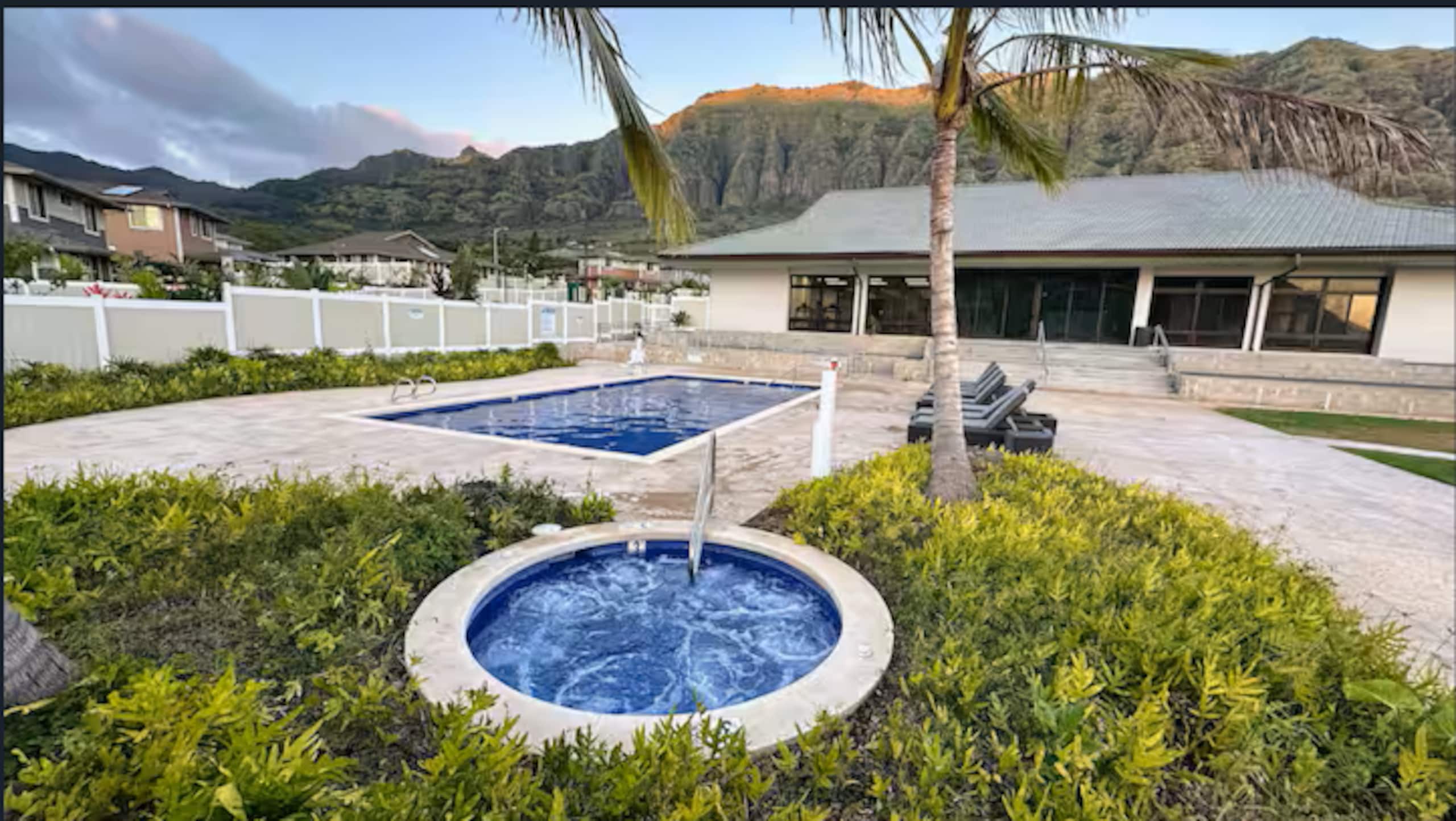 Slice of Paradise-Studio-Sleeps 4-Same$ for 4 as 2 - Photo 23