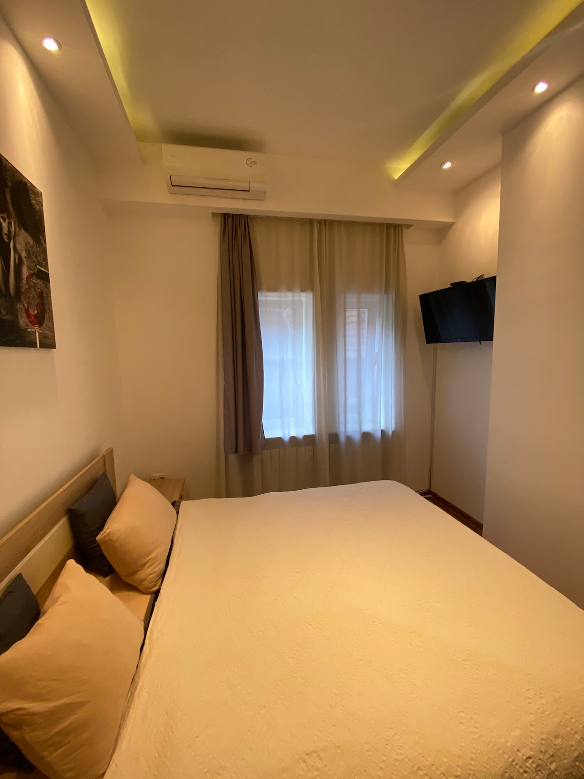 საძინებელი 1