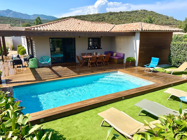 Villa Gomes - Piscine & Proche De La Ville - Porto-Vecchio