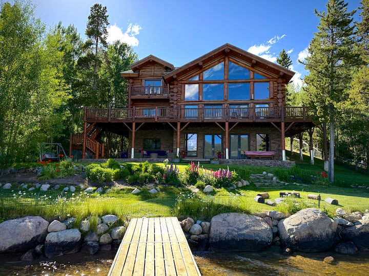 Lakefront Log Home - Grand Lake, CO