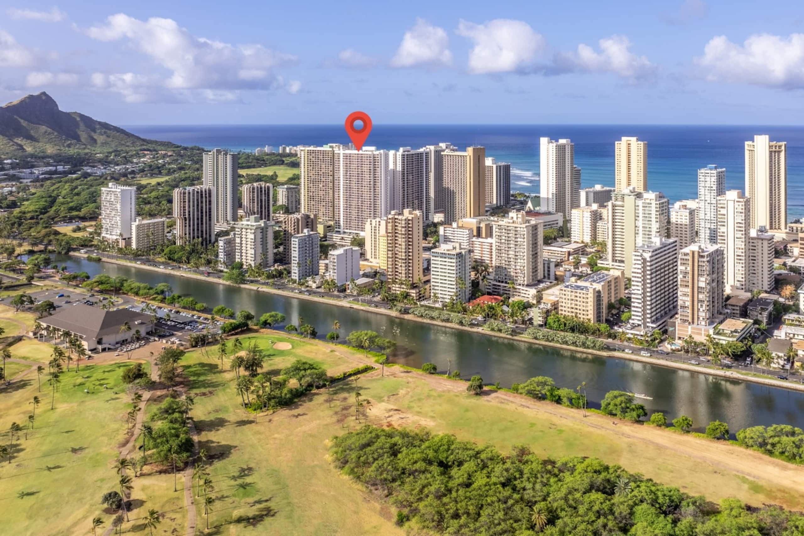 Condo in Honolulu · ★4.79 · 1 bedroom · 4 beds · 1 private bath - Image 23
