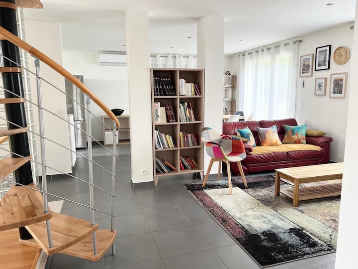 Maison Moderne Clim, Jardin, Parking, 20 Min Paris - Île-de-France
