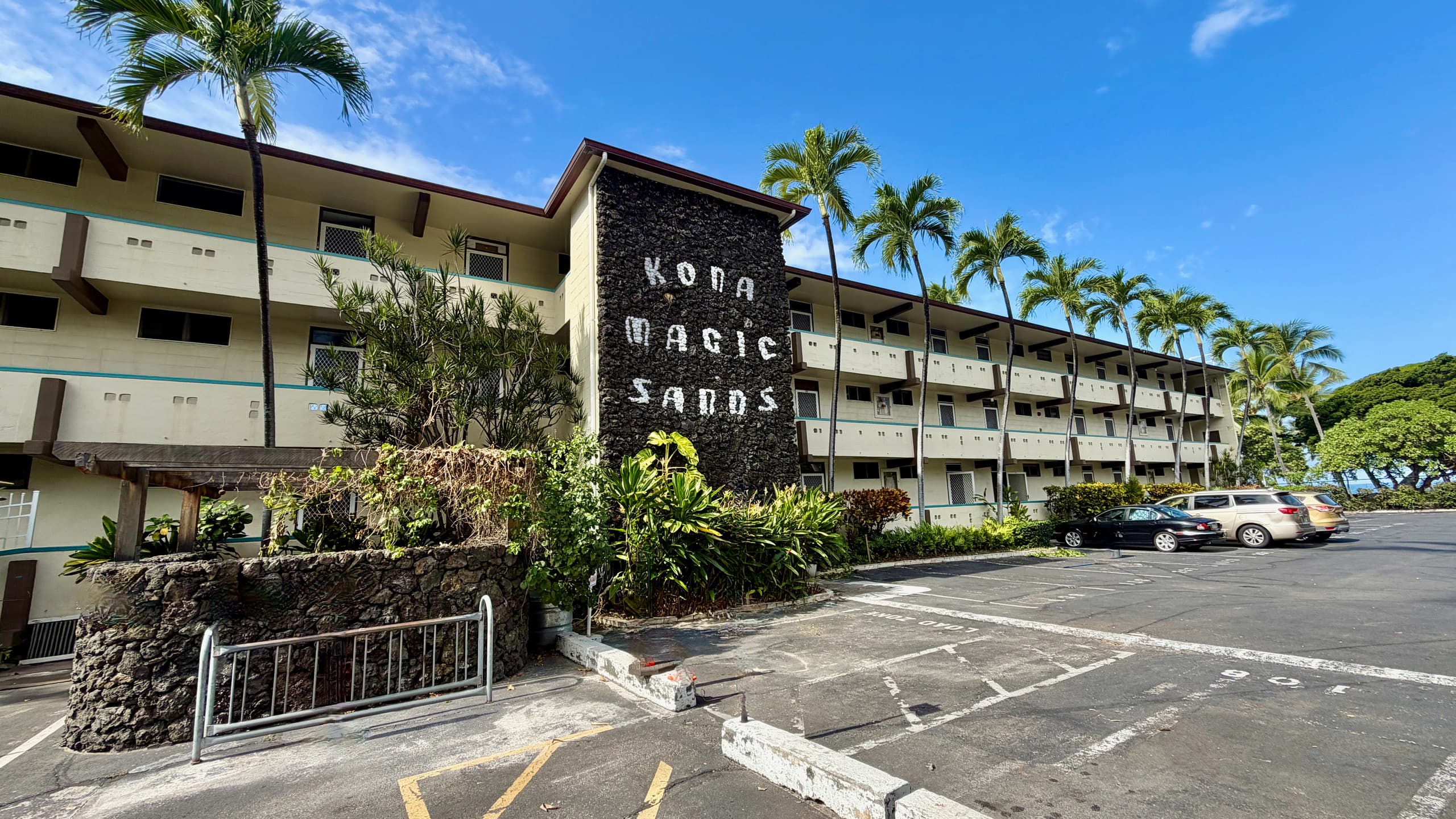 Condo in Kailua-Kona · ★4.93 · Studio · 2 beds · 1 bath - Image 65
