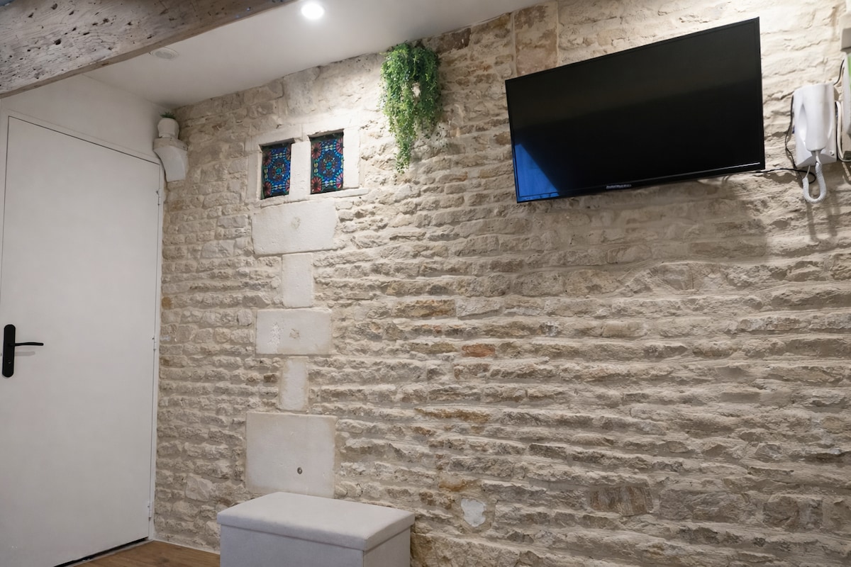 Charmant Studio Cosy • Cœur de Caen 4