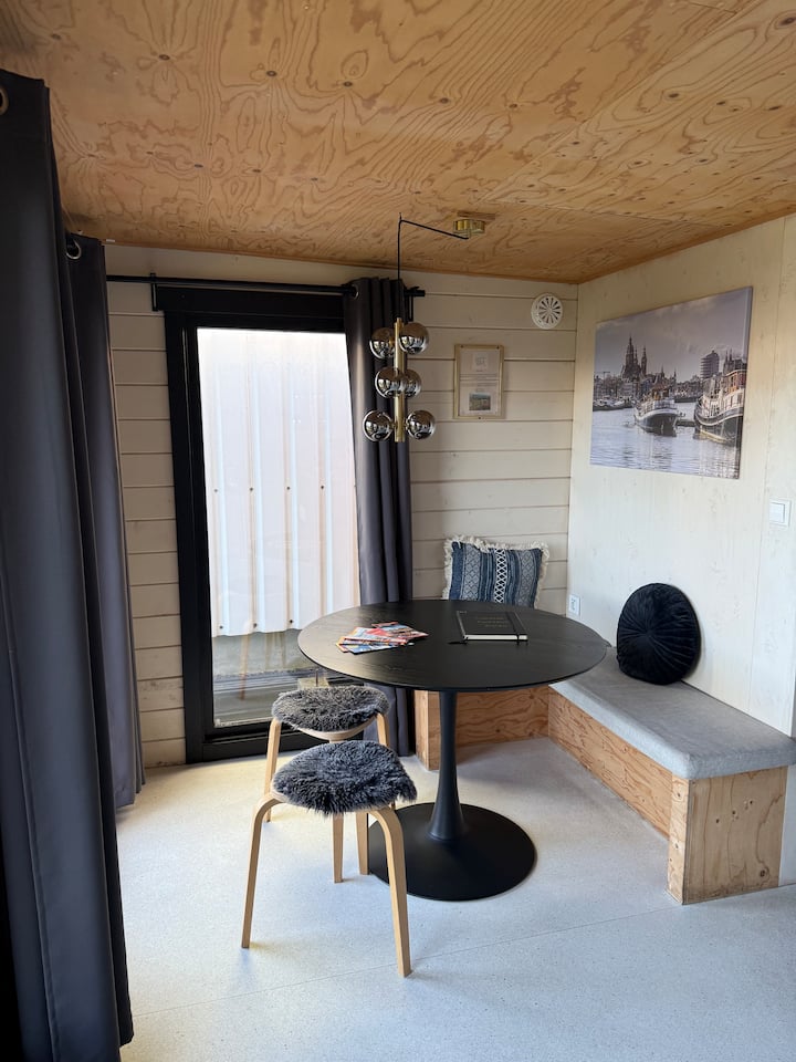 H3, Cozy B&b Near Amsterdam - Free Parking & Bikes - Amsterdam