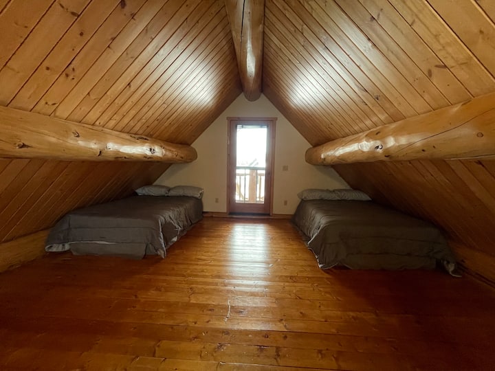 غرفة النوم 2