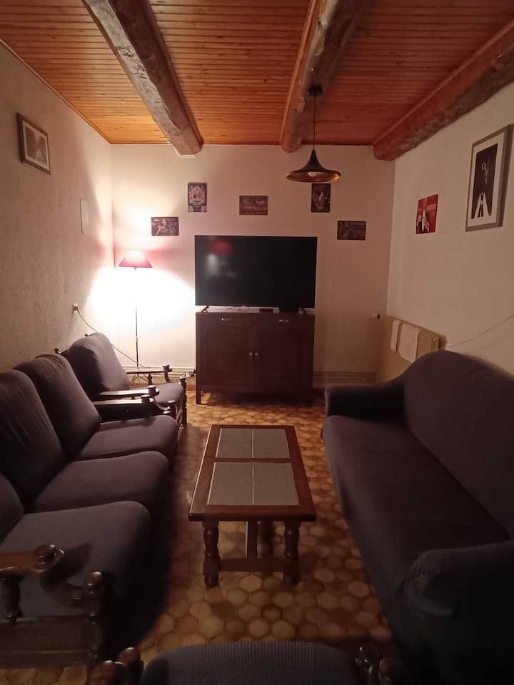 Maison 15mn De Superbesse 5 Chambres 13 Personnes - Besse-et-Saint-Anastaise
