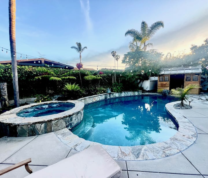 Surfcity Villa Chateau Relaxeau - Huntington Beach, CA