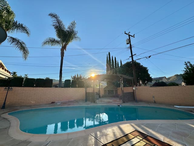 Pool Villa 6bdrm•5bath•Disneyland•LA•SGV ~