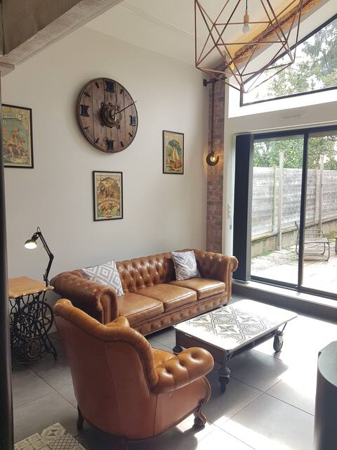{the house of machines} spa sauna billiards