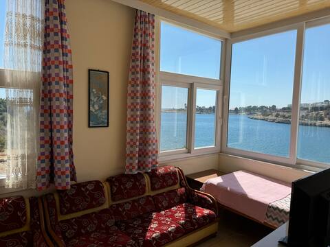 Suite room by the sea…