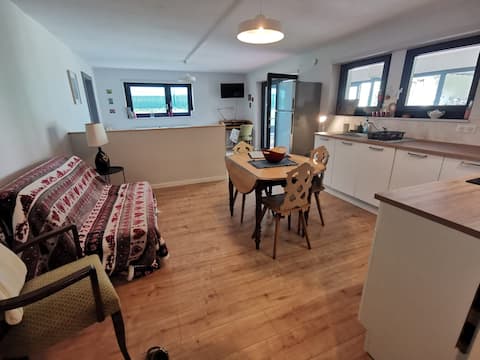 Propriété Airbnb réussie: New studio, veranda and garden for 2/4 people à Barr