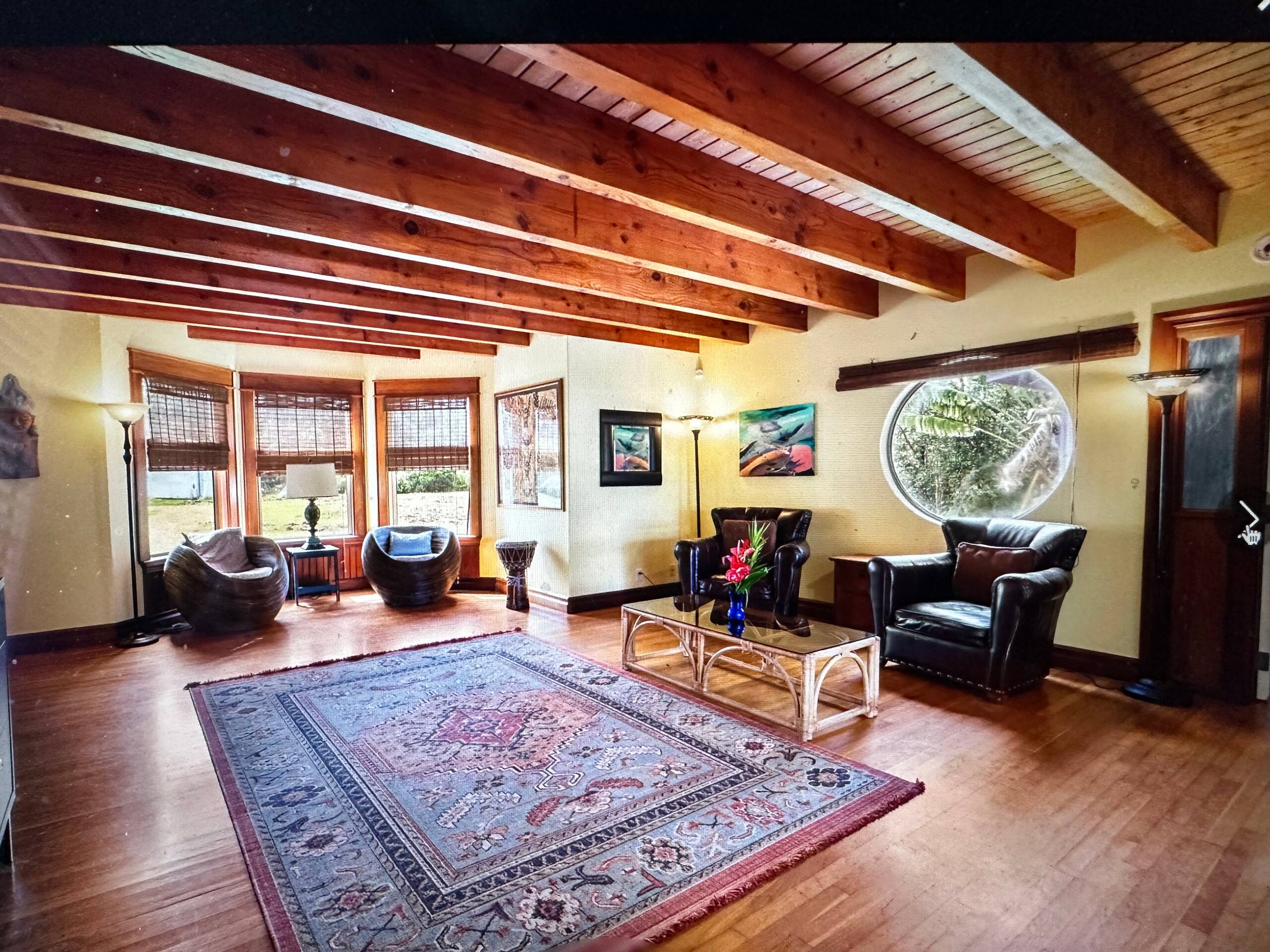 Home in Keaau · ★5.0 · 5 bedrooms · 7 beds · 4 private baths - Image 15