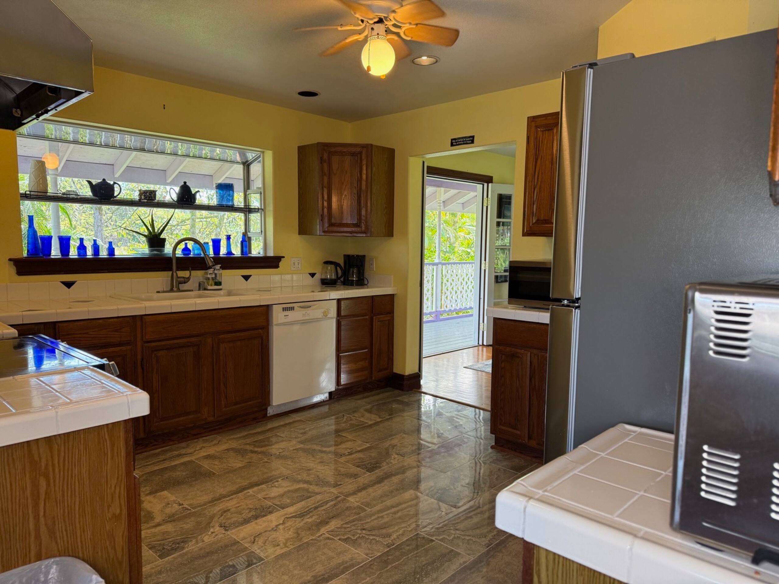 Home in Keaau · ★5.0 · 5 bedrooms · 7 beds · 4 private baths - Image 23