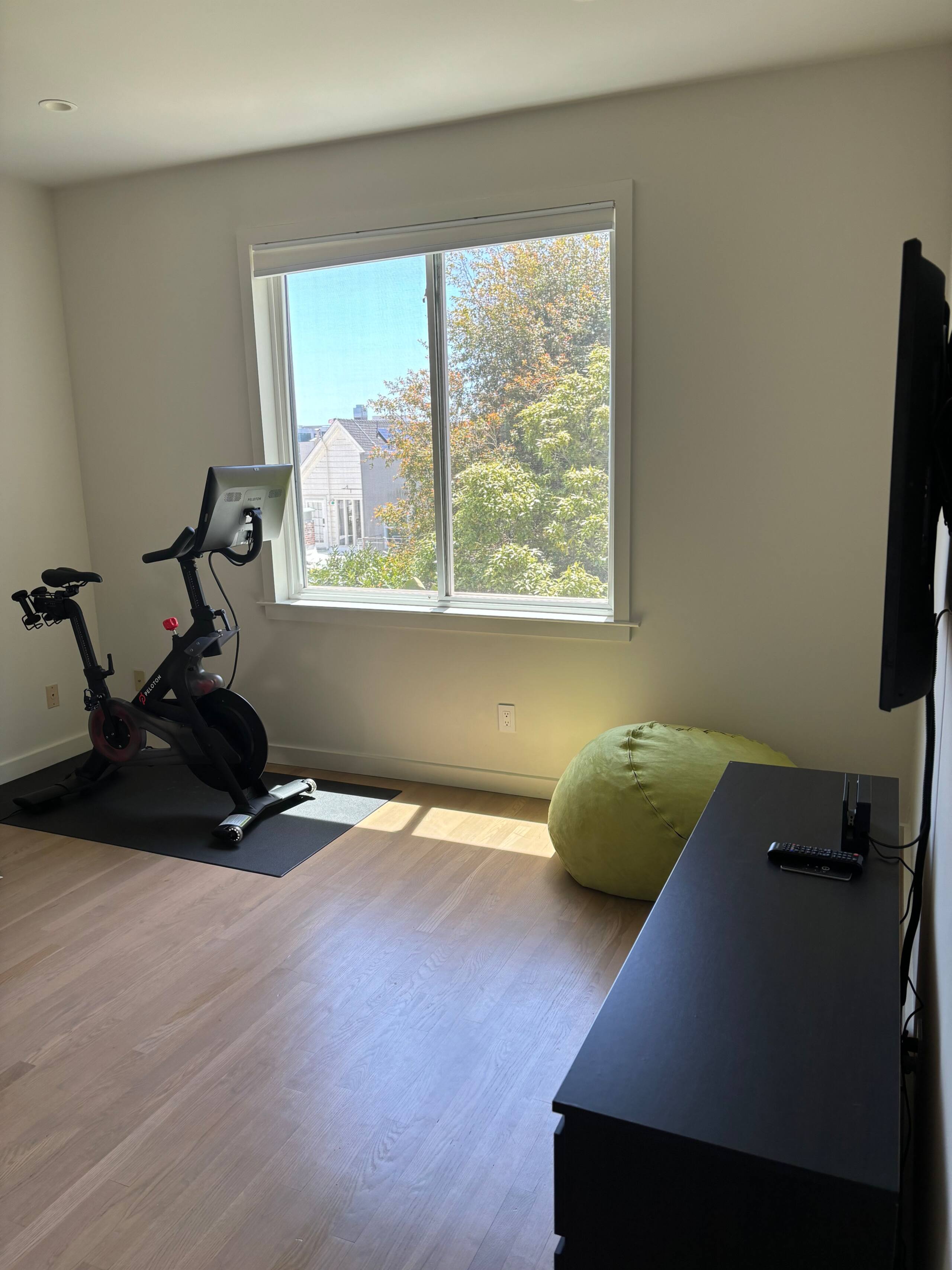 Condo in San Francisco · ★4.91 · 4 bedrooms · 4 beds · 4.5 baths - Image 39