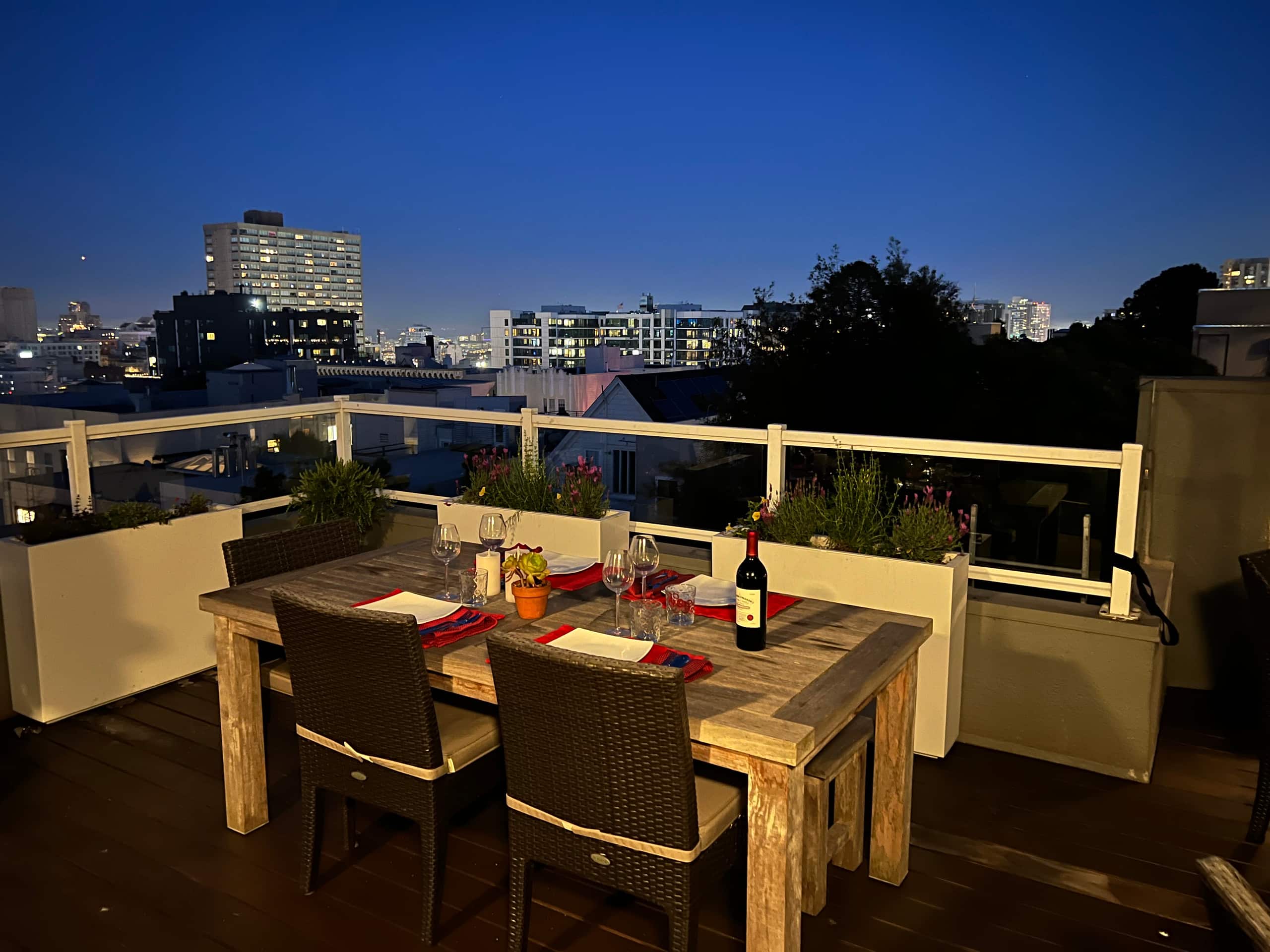 Condo in San Francisco · ★4.91 · 4 bedrooms · 4 beds · 4.5 baths - Image 30