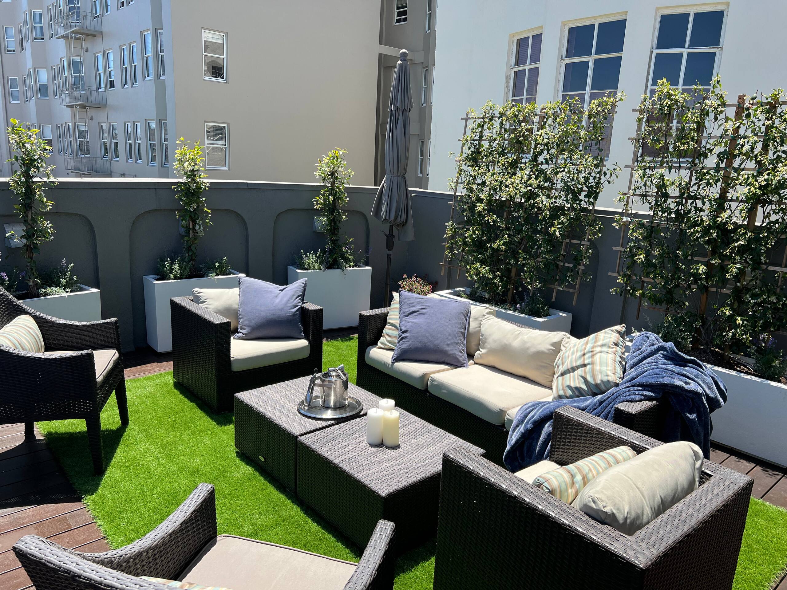 Condo in San Francisco · ★4.91 · 4 bedrooms · 4 beds · 4.5 baths - Image 32