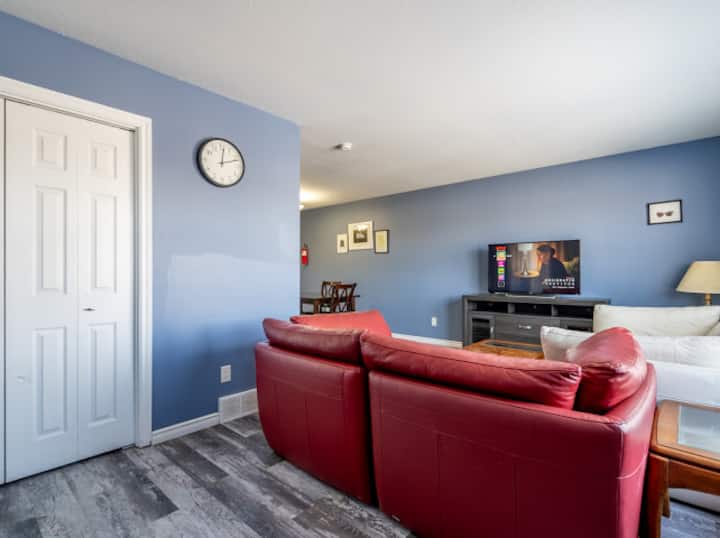 Spacious 3.5- Br Home With Compact Fitness Area - Regina