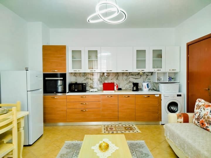 Amaris Apartment - Durrës