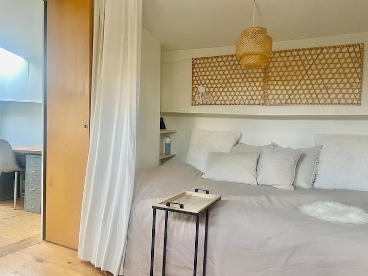 غرفة النوم الثانية