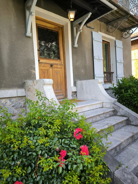 Large villa near Valmorel and 3 valleys