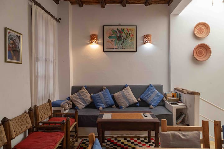 Authentic Morocco In A Modernized 3 Bdrm House - Essaouira