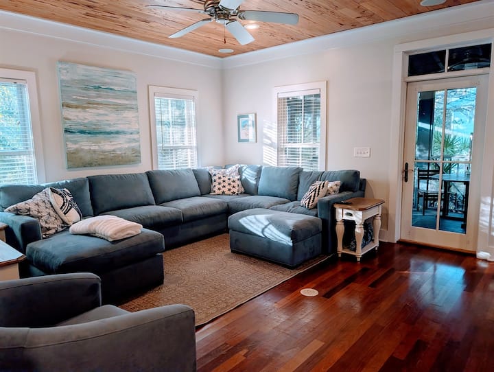 3 Br/3 Ba On 30a, Walk To Beach And Pool! - Rosemary Beach, FL