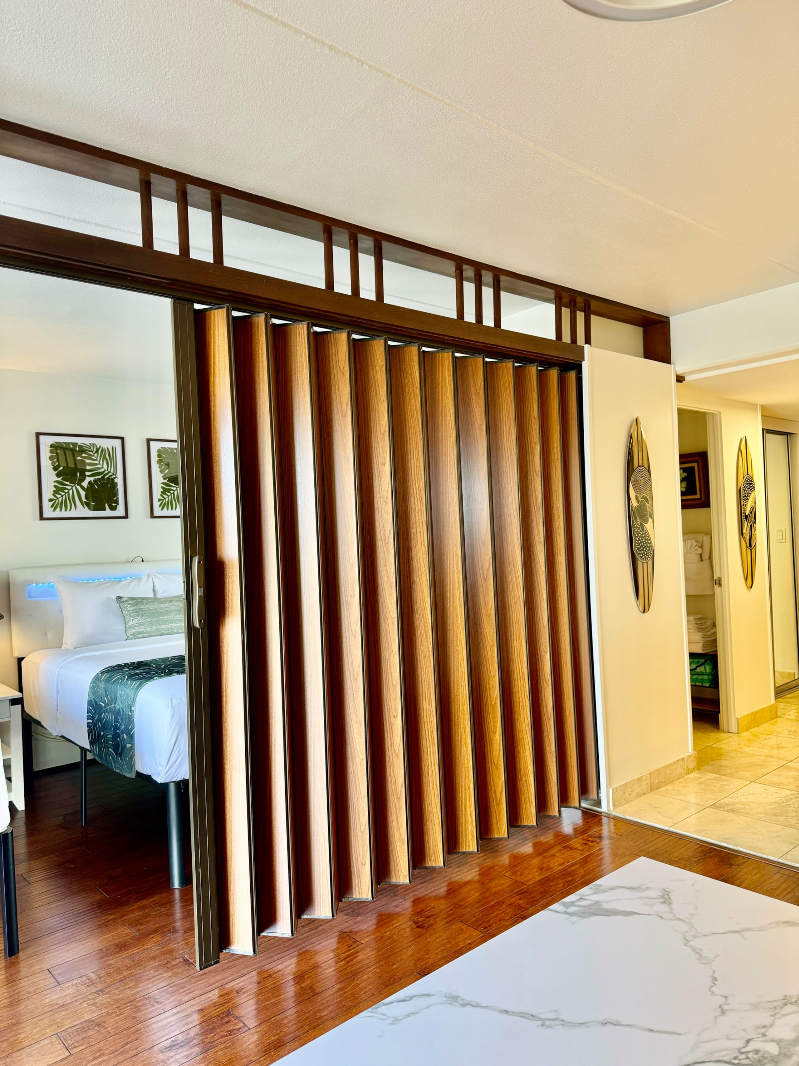 Condo in Honolulu · ★4.72 · 1 bedroom · 3 beds · 1 shared bath - Image 1