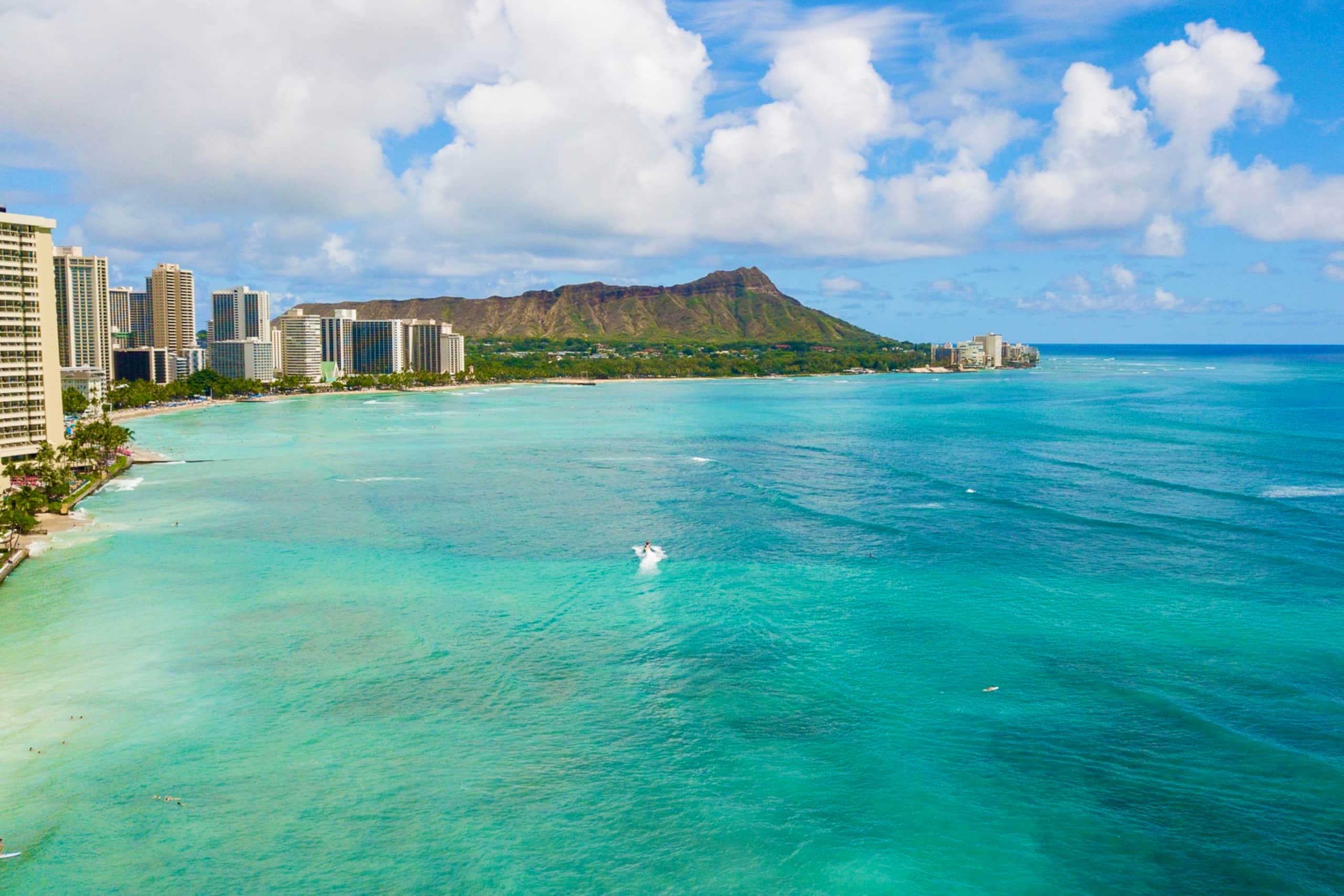 Condo in Honolulu · ★4.72 · 1 bedroom · 3 beds · 1 shared bath - Image 50
