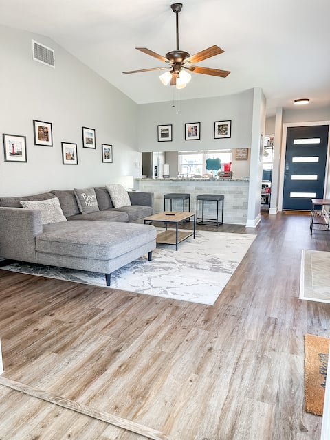 Top performing Airbnb: My Little Villa-King Bd, Queen bd, Queen bd in Northwest