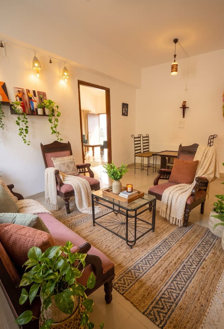 Living room image 8
