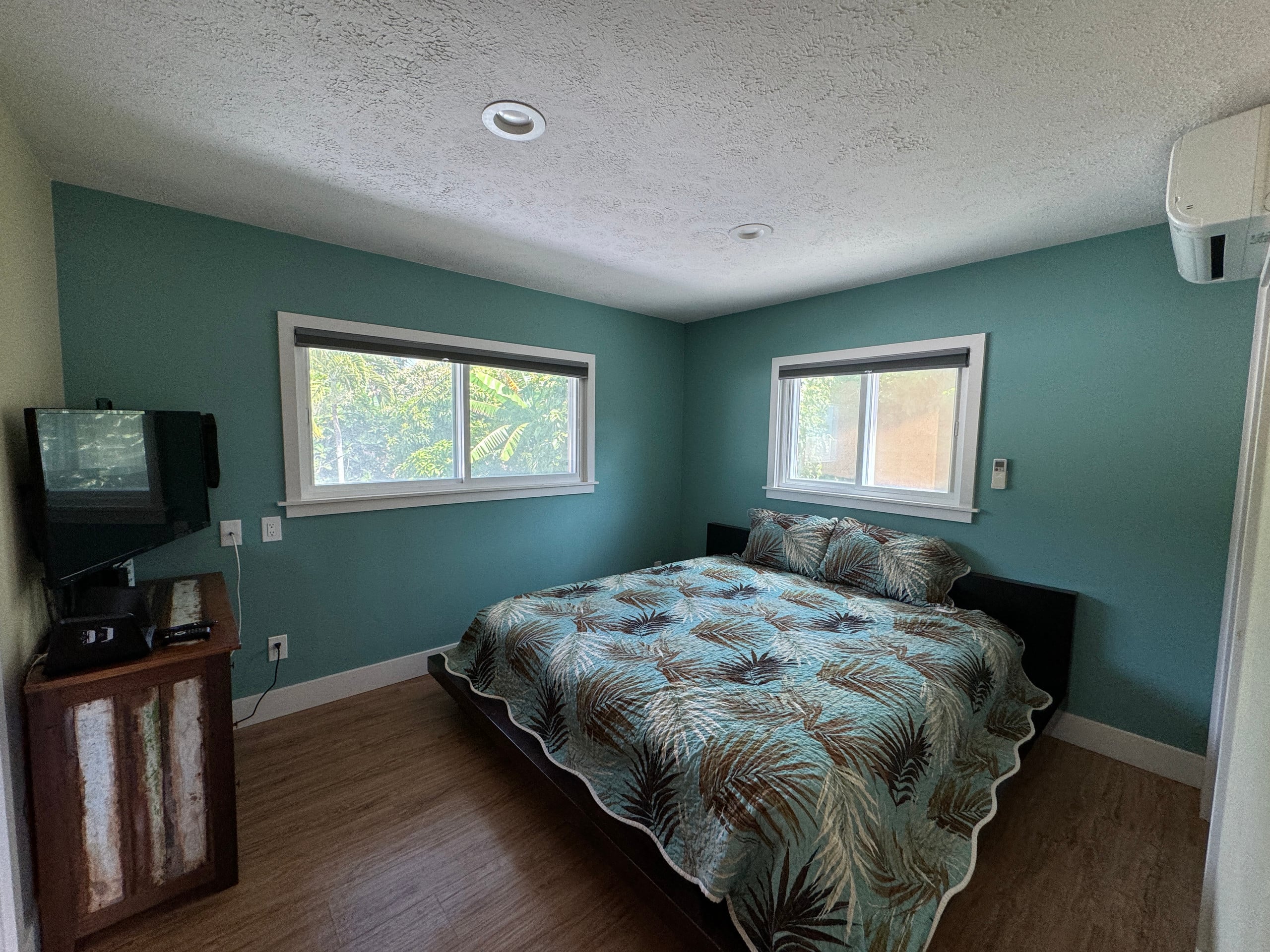 Home in Hauula · ★4.95 · 3 bedrooms · 6 beds · 2 private baths - Image 2