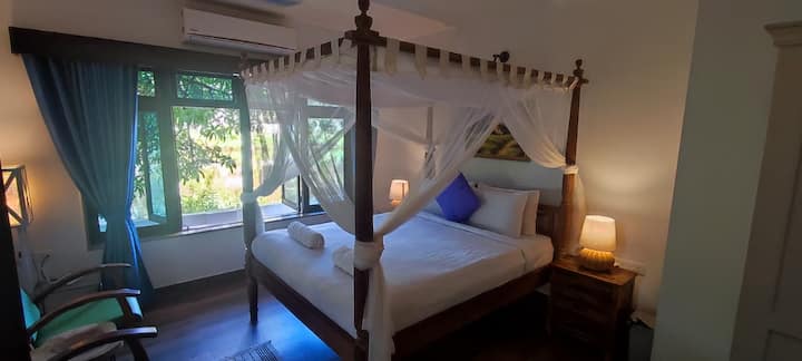 Bedroom 1 image 3