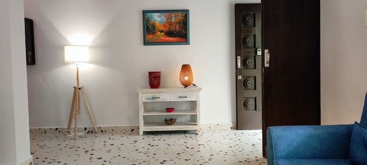 Dining area image 3