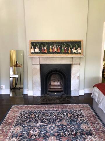 Edwardian family home with lovely views gallery image 4