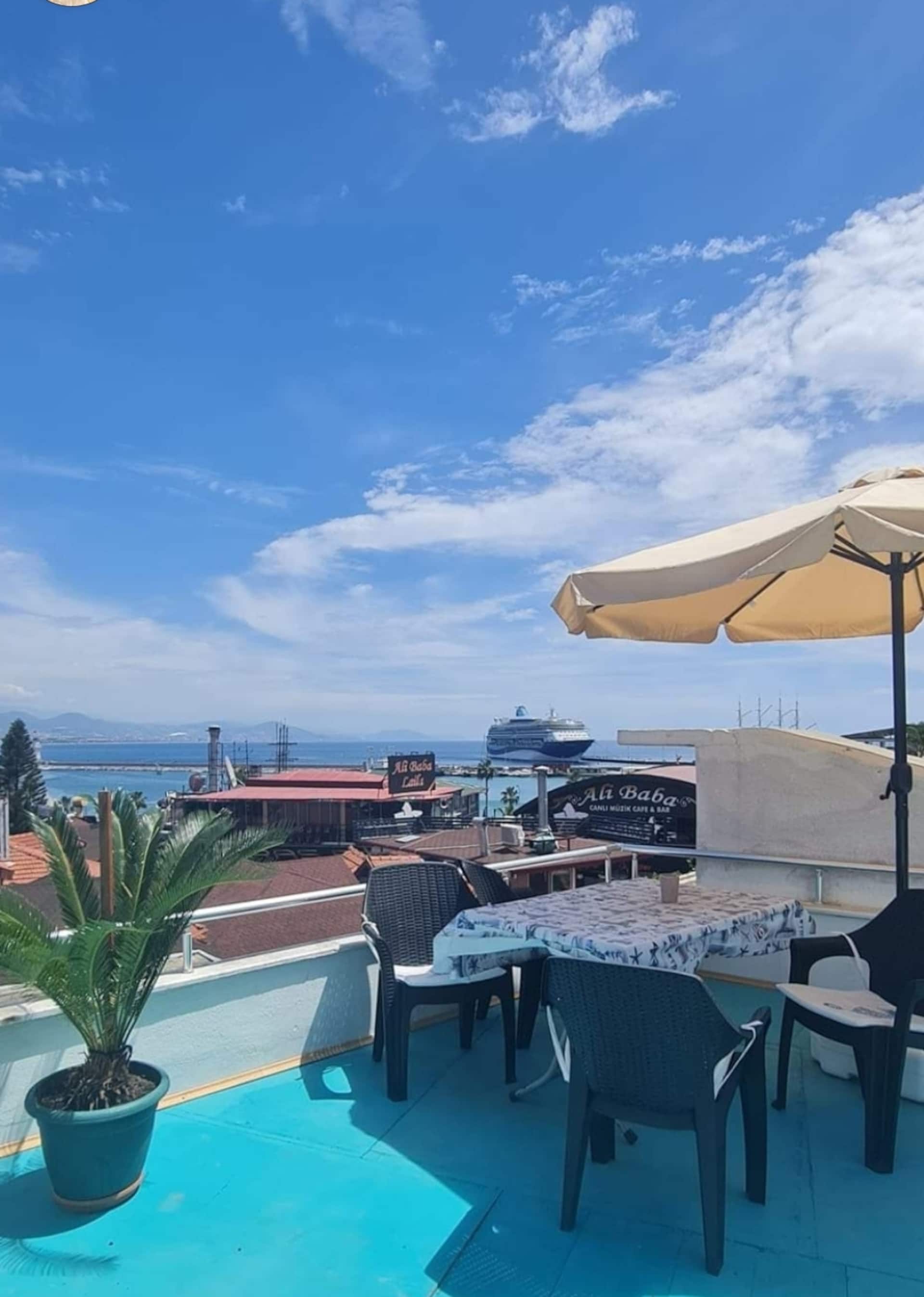 Alanya Harbour | Sea View + Private Roof Terrace