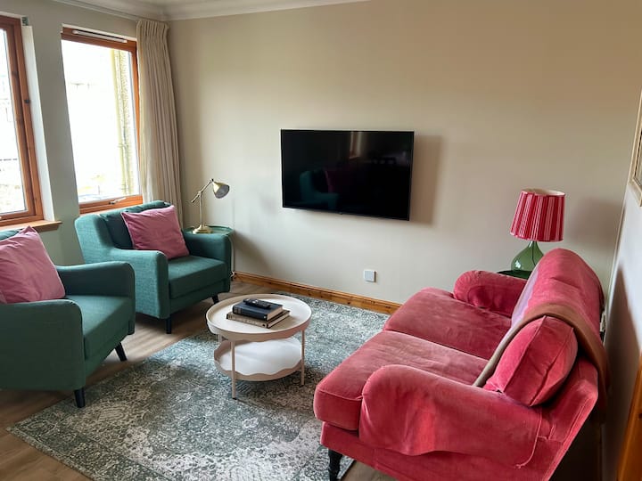 Prime Location - Private Apartment In Portree,skye - Portree