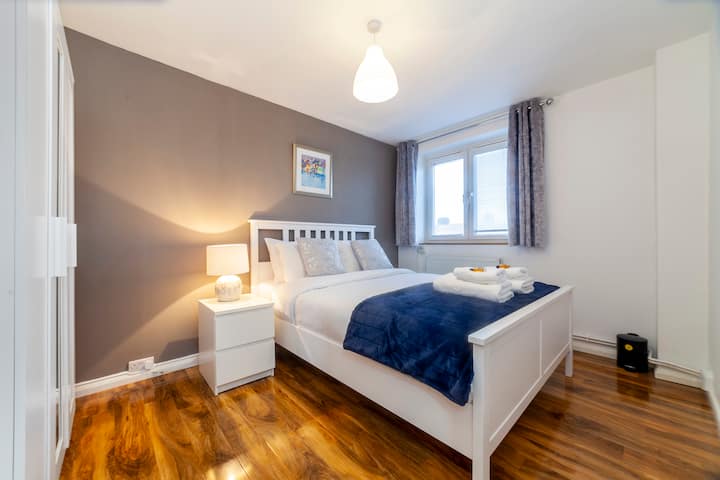 The beautifully finished double bedroom offers a peaceful retreat, complete with soft lighting, ample storage, and enough room to set up a work desk if needed. A calming space designed for true relaxation.