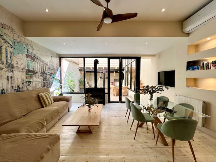 Preciosa Casa Con Patio Y Piscina - Valencia