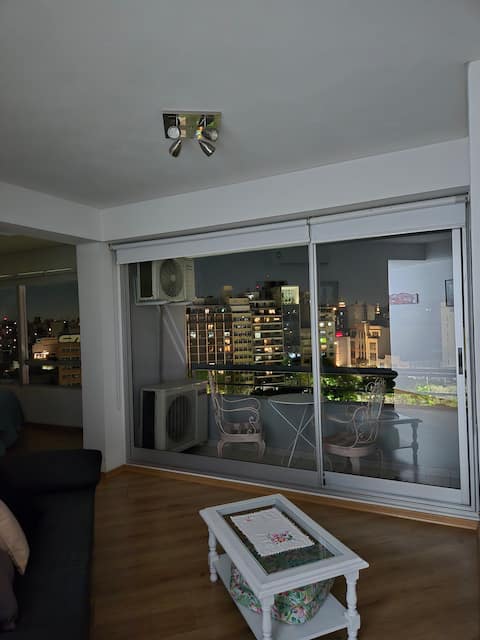 Top Airbnb: Apartment on Avenida 9 de Julio en Constitución