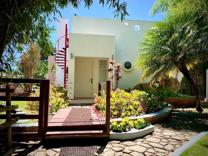 Spacious 3BR walking distance, close to everything