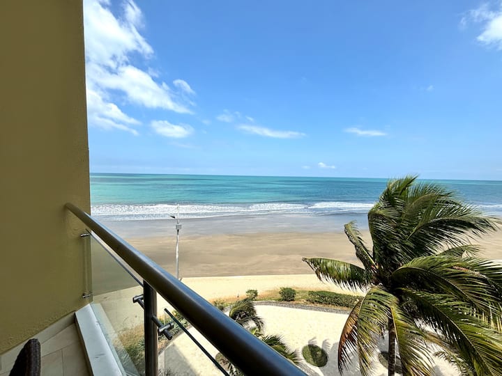 Spacious Ocean View Suite In Tonsupa - Atacames