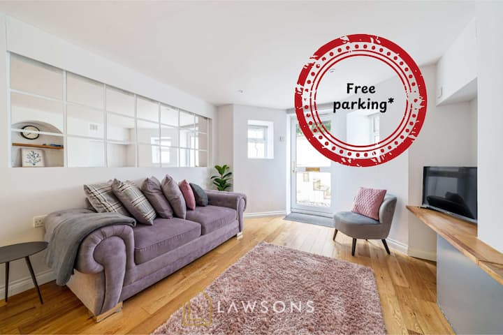 Your Windsor Retreat | 1bed/1bath + Free Parking - Windsor